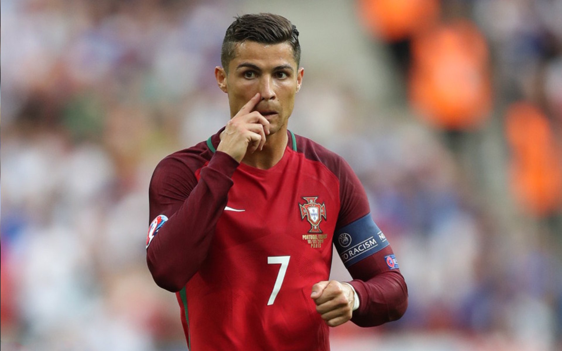 体育科技革新竞技场,智能装备与数据分析重塑运动员未来